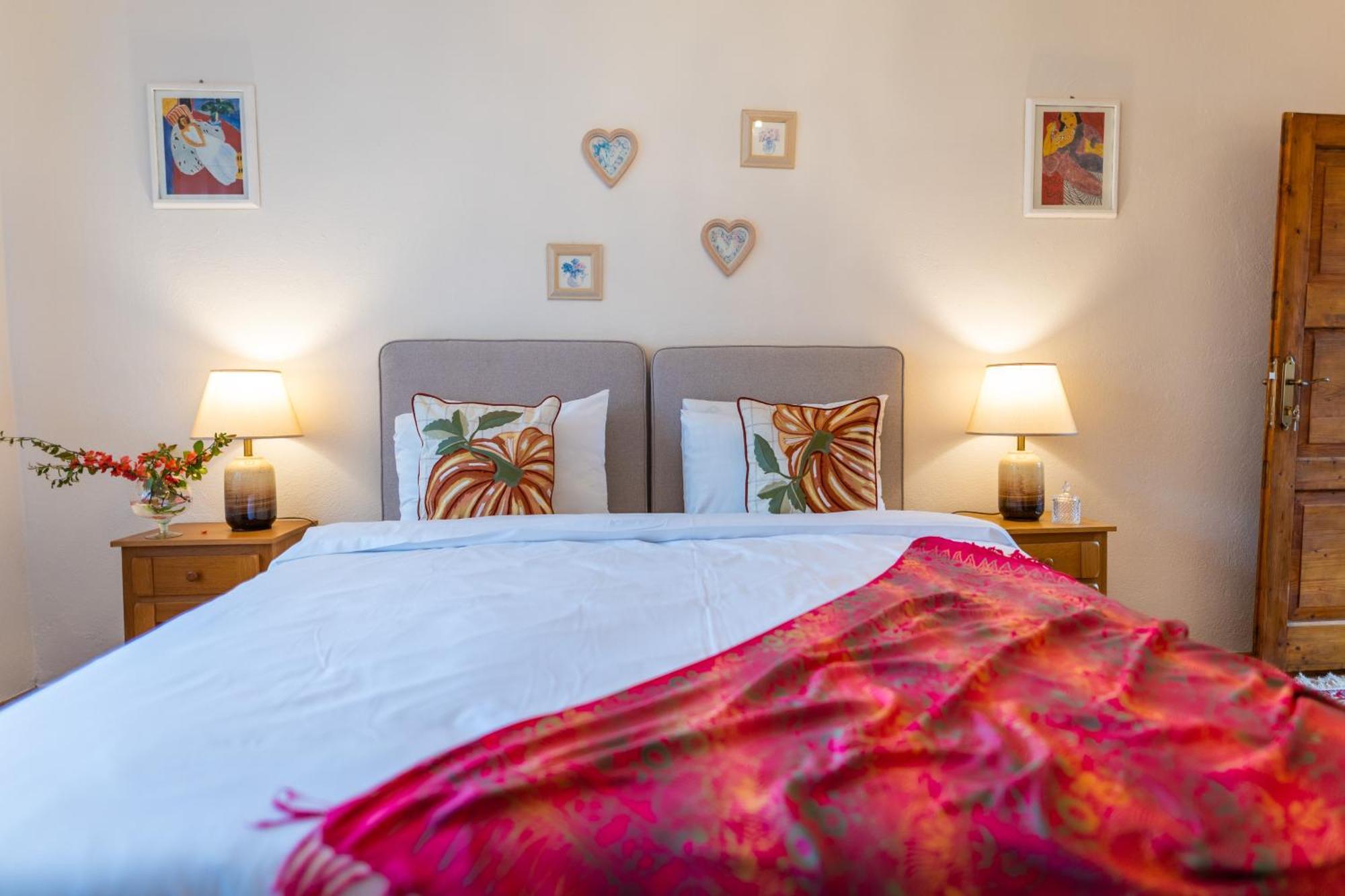 Villa Alba By Akasha Retreat บราน ภายนอก รูปภาพ