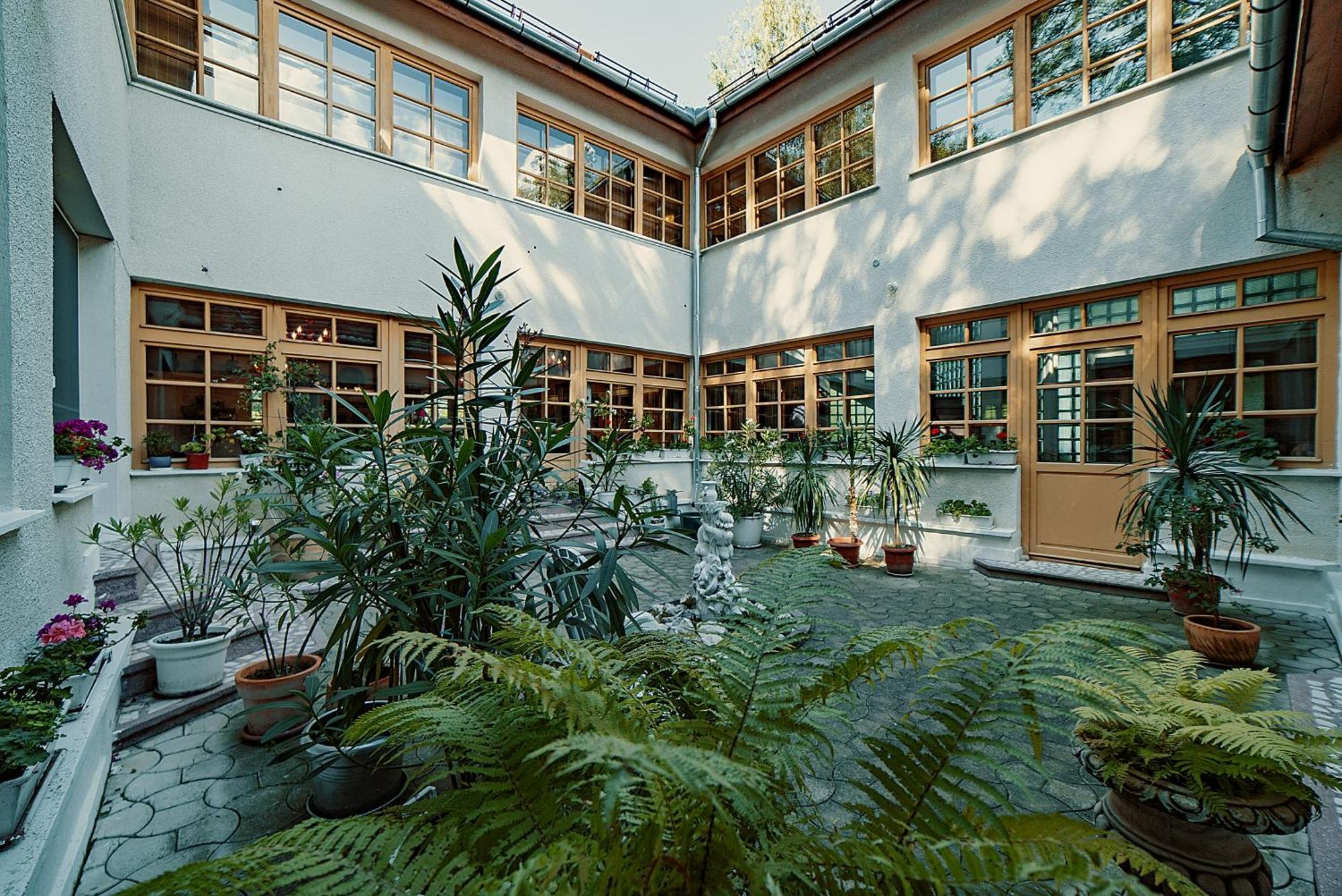 Villa Alba By Akasha Retreat บราน ภายนอก รูปภาพ
